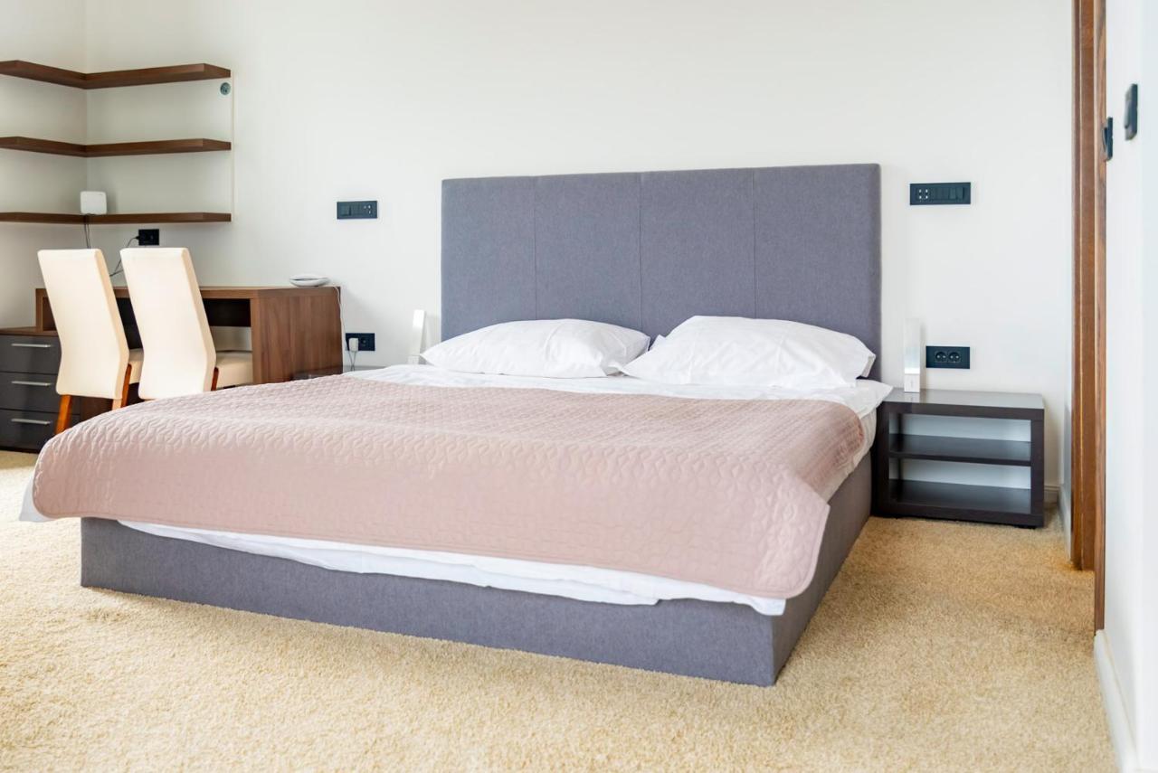 Hotel Park Superior 3* Cakovec Bagian luar foto