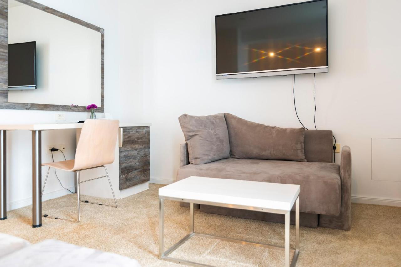 Hotel Park Superior 3* Cakovec Bagian luar foto