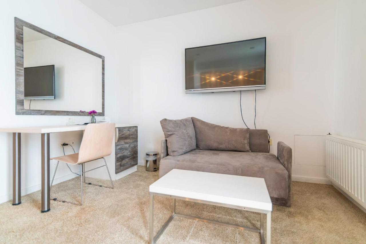 Hotel Park Superior 3* Cakovec Bagian luar foto