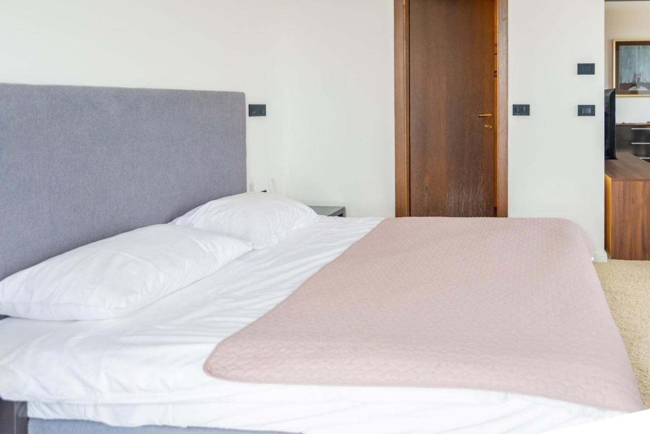 Hotel Park Superior 3* Cakovec Bagian luar foto