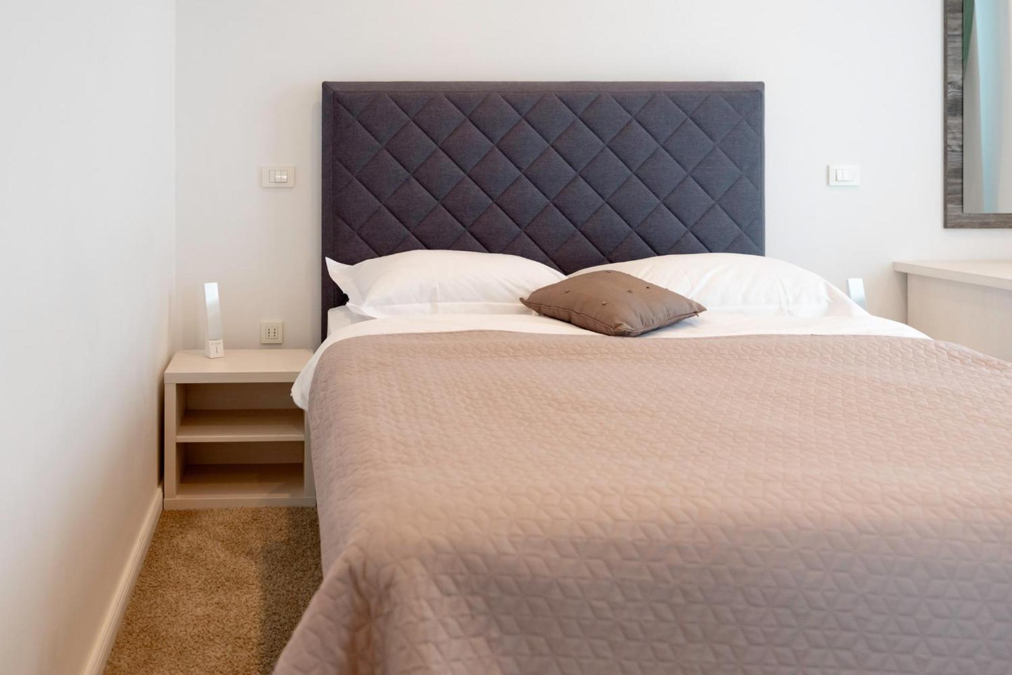 Hotel Park Superior 3* Cakovec Bagian luar foto