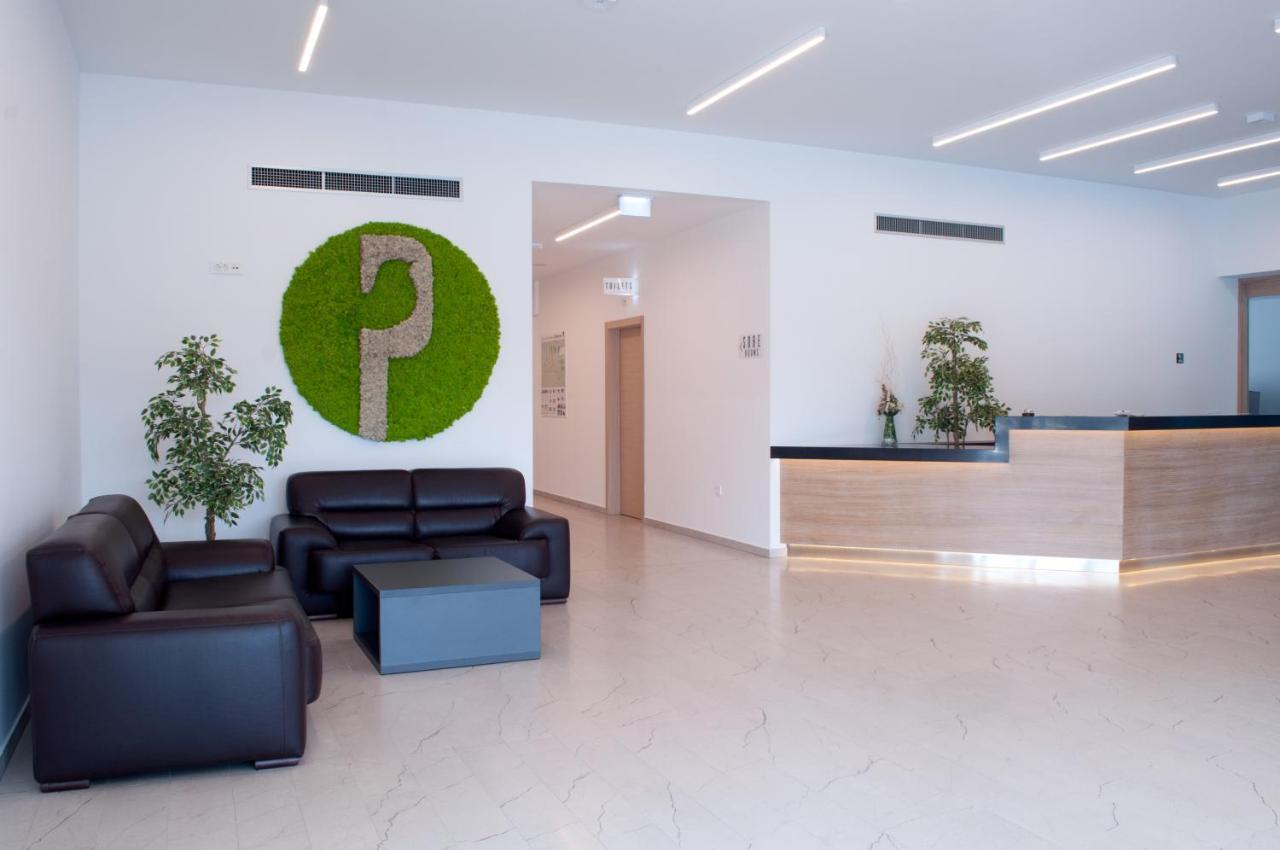 Hotel Park Superior 3* Cakovec Bagian luar foto